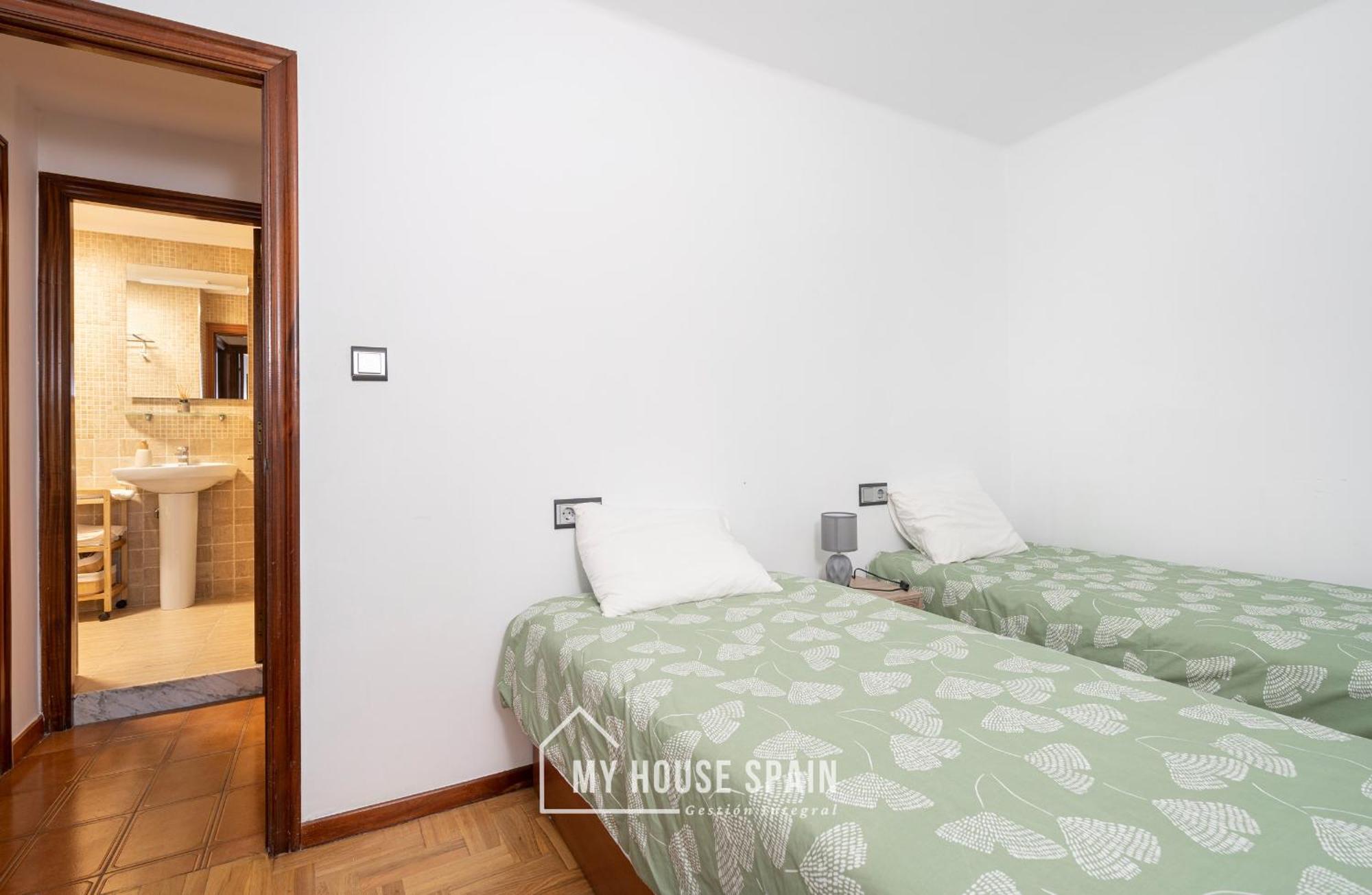 Myhousespain - Unico Piso Cerca De La Playa Gijón Kültér fotó